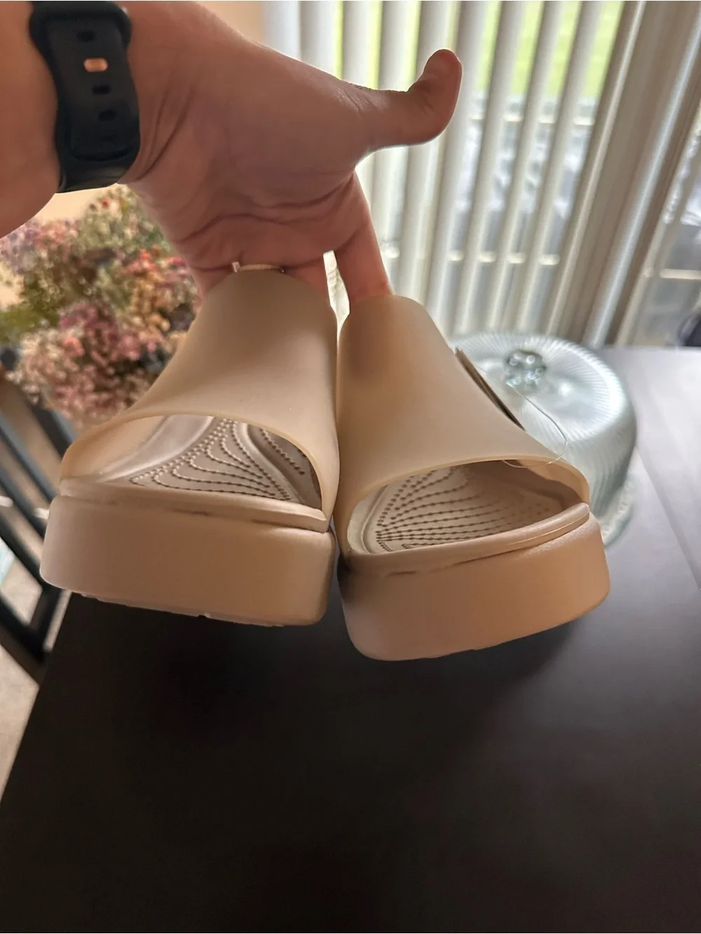 CROCS size color